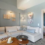 Evagelia Luxury Family *