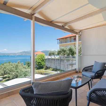 Evagelia Luxury Family Apartment *